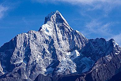 《受折磨的灵魂2》已发售 Steam优惠售价97.2元